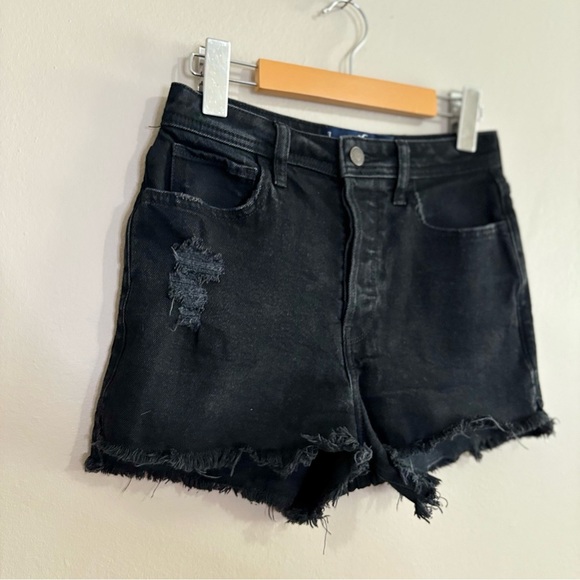 3/$10⚡️Hollister Black Hi-Waist Jean Shorts Frayed Hem - Picture 2 of 9